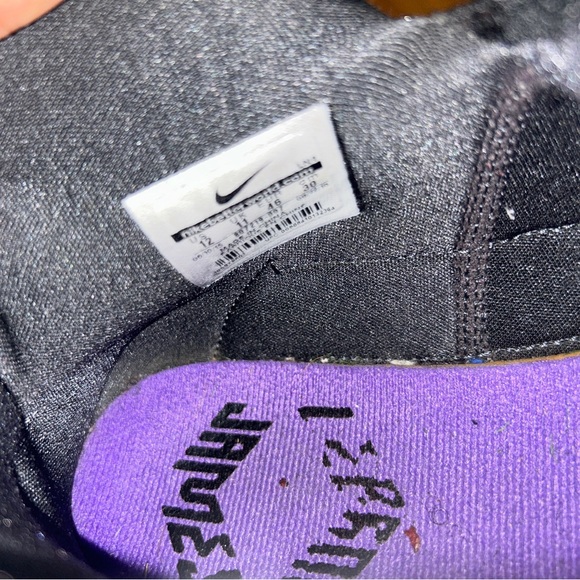 Nike LeBron 13 pot of gold - Picture 6 of 6